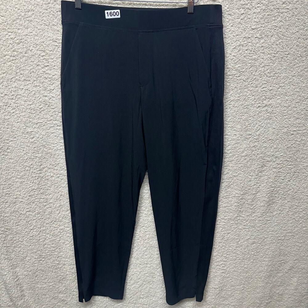 Athleta Black Pull On Ankle Pants Women’s Size 14 Stretch Tapered Career